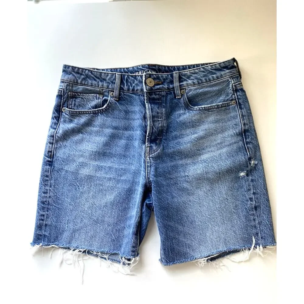 American Eagle Outfitters 100% Cotton Tomgirl Bermuda Denim Shorts Woman’s SZ 6